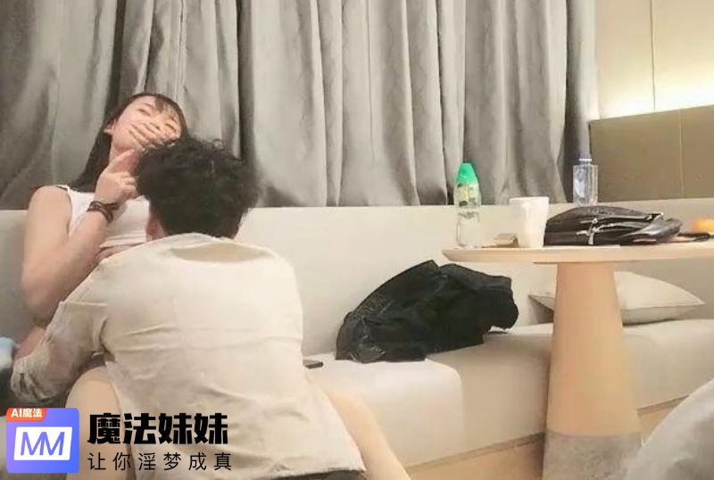沈先生 - 探花約了個白色高靴萌妹子啪啪，近距離拍攝張開雙腿抹上潤滑油猛操  第1张